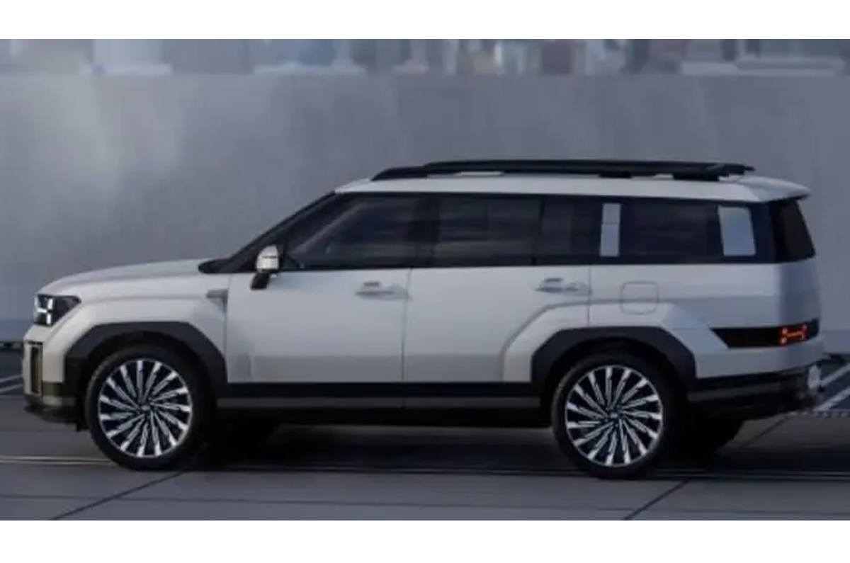 Next-gen Hyundai Sante Fe side profile